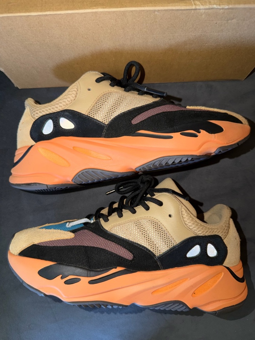 Adidas Yeezy Boost 700 ‘Enflame Amber’ Size 8M